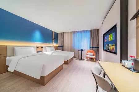 Ni Hao Hotel (Chongqing Guanyinqiao Pedestrian Street)