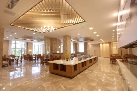 Wujiazui International Hotel Отели рядом с достопримечательностью «Gaochun Old Street»