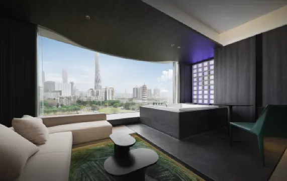 YULIA B&B HOMESTAY Отели рядом с достопримечательностью «TIT Creative Park»