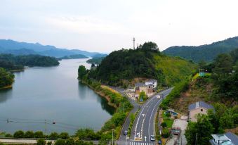 Tinglan Shuixie Homestay