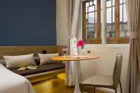 VALATOMS梵拉圖飯店（磨西古鎮二店）