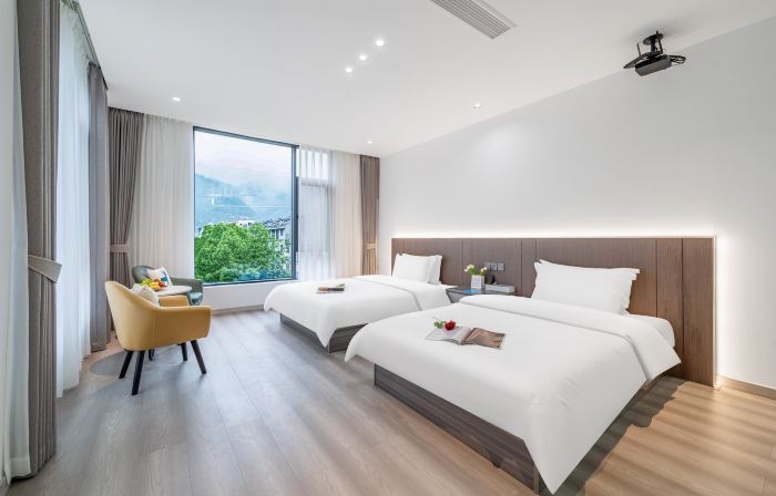 Tonglu Yueting Lanshan Homestay (OMG Heartbeat Paradise Store)