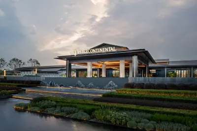 InterContinental XiangYang Các khách sạn gần Hubei Garment Technology College
