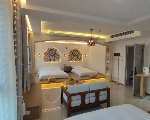 Return to the residential homestay. โรงแรมในอี้หนิง