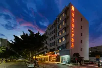 Vienna 3 Best Hotel (International Convention and Exhibition Center Huafa Ice and Snow World) Hotels in Shenzhen