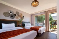 Pengyou Mountain Homestay (Baihaba New Village Store) Hotels in Habahe