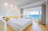 Encounter a guesthouse with a sea view.