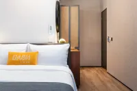 Dash Living on Queen’s