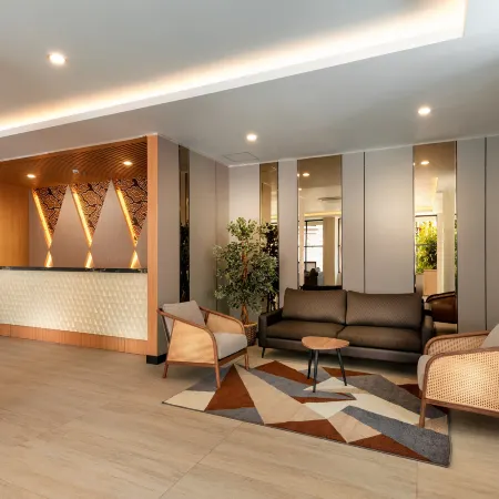 d'primahotel Bandar Balikpapan Отели рядом с достопримечательностью «Парк Бекапай»