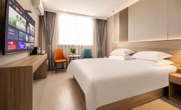 Lai Xinyuan Light Luxury Hotel (Taizhou Jiaojiang Pier 7 Store)