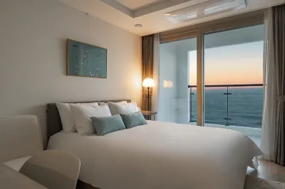 Urbanstay Sokcho Deungdae Beach