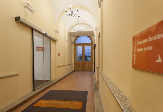 이지호텔 부다페스트 옥토곤 이미지