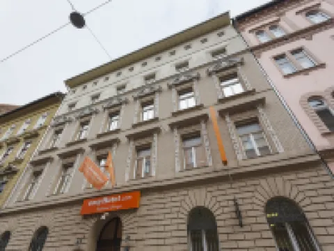 EasyHotel Budapest Oktogon Hotels near Heroes' Square