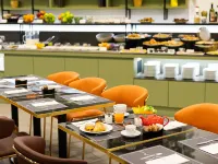 IH Hotels Milano Centrale Hotels near Cordusio Station