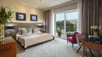 Royal Ariston Hotel - 5-Star
