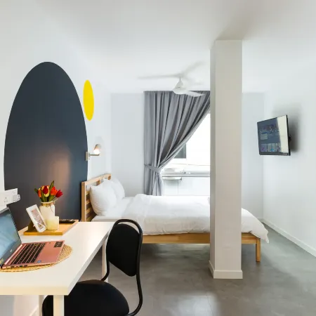 Upstairs Downstairs Co Living Kampung Pandan Отели рядом с достопримечательностью «Развлекательный центр TREC KL»