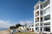 sea scape retreat
