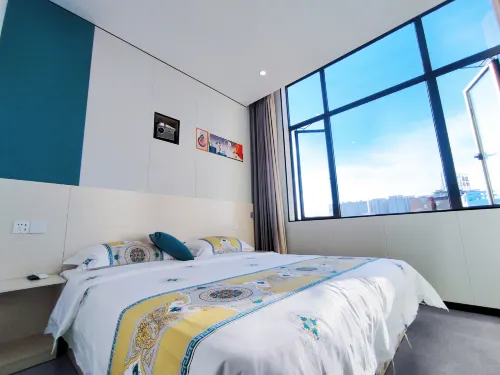Meiqi Audiovisual Hotel (Beihai Old Street Branch, Beihai Railway Station) - 2-Star
