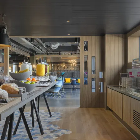 Aloft Aberdeen Teca Отели рядом с достопримечательностью «Замок Слэйнс»