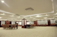 JAYA Hotel - Business