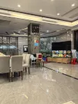 Enping Jindao Business Hotel