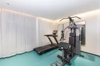 City Comfort Inn Hotel (Jingzhou Ancient City  Binyang Building Scenic Area) - parking