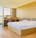 Manman Yunhai Hotel (Jinzhou Central Avenue Railway Station)