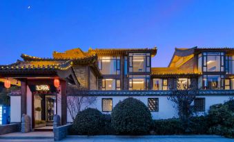 Shangheyuan Homestay (Kaifeng Millennium City Park)