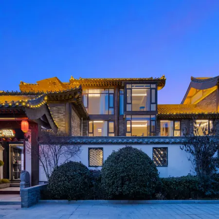 Shangheyuan Homestay (Kaifeng Millennium City Park)