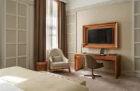 Metropol Hotel