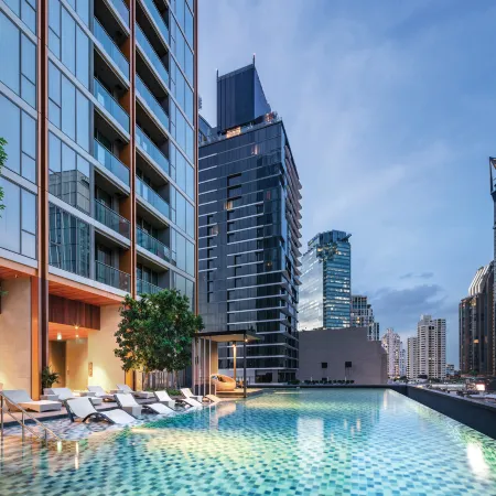 Oakwood Suites Bangkok