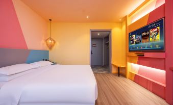 Qingteng Yisu Hotel (Ningbo Tianyi Square  Store )