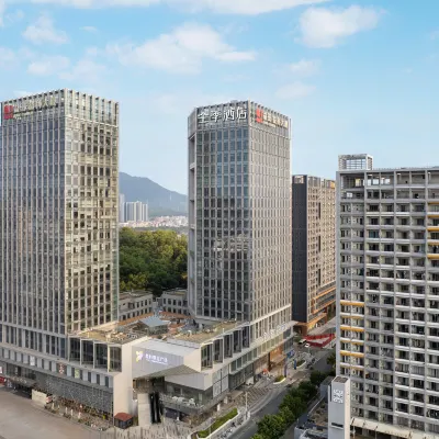全季飯店（深圳坪山燕子嶺地鐵站店） 坪山中心附近的飯店