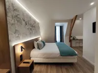 55 Hôtel Montparnasse Отели рядом с достопримечательностью «14-й округ: Монпарнас»