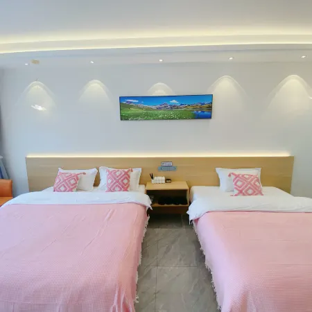 Yaxin Meina | Serene Courtyard Boutique Stay (Nalati Scenic Area)