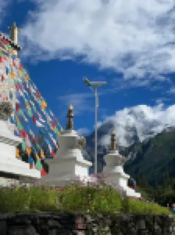 富饒阿壩ホテル（多美林卡國家湿地公園）