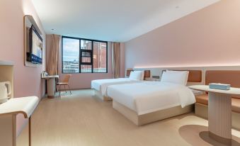 HanTing Hotel(Weining Caohai Railway Station, Bijie)