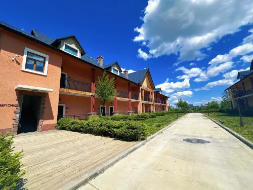 Glass Garden Hotel Manzhouli Hotels in Manzhouli