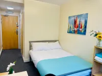 Manchester Portland By Sunday