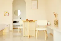 暖香屋·Meet陽光小院美宿（特克斯八卦城店）