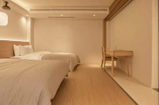 枕山沐熹湯泉民宿（九寨溝景區店）