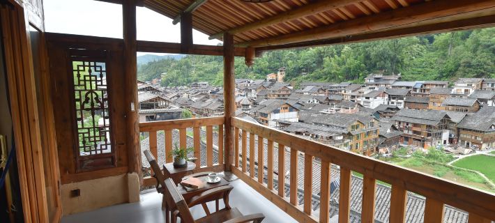 Hillside Retreat โรงแรมในลี่ผิง