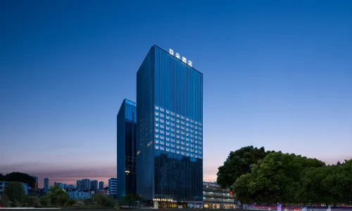 Liupanshui Railway Station Renmin Road Atour Hotel