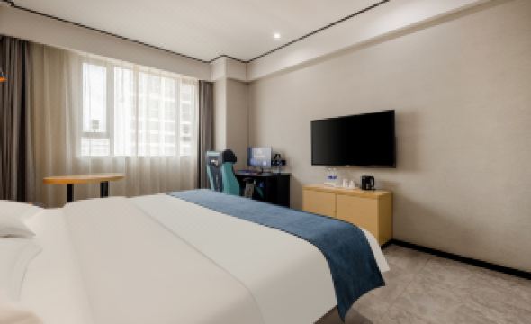 Lingjie E-Sports Hotel (Nanning Anji Bus Station Subway Station)