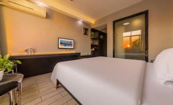 Yudu Jingchen Hotel