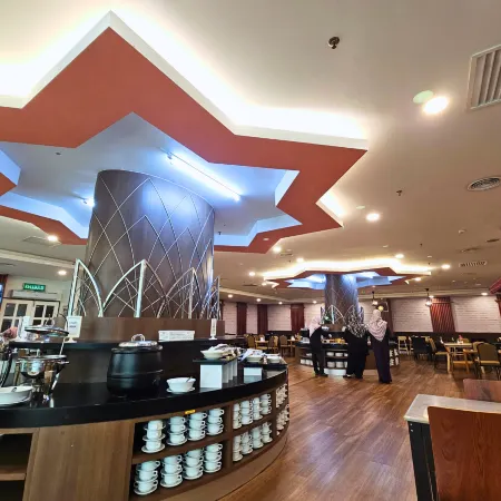 Hotel Taiping Perdana Отели рядом с достопримечательностью «Бирманский бассейн»