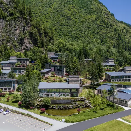 Namu Lake Resort