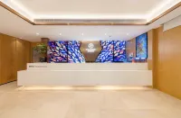 Flower Hotel Nanjing Road Walkway, Bund, Shanghai