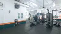 RedDoorz @ The Providence Tower - Gym