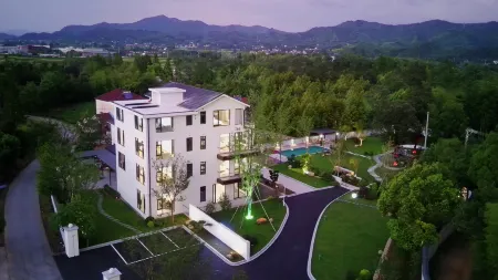 Anji Guyueli · Lullmoon Moonlight Aesthetics Designer Hotel Отели рядом с достопримечательностью «Zhejiang Institute of Technology (Anji Campus)»